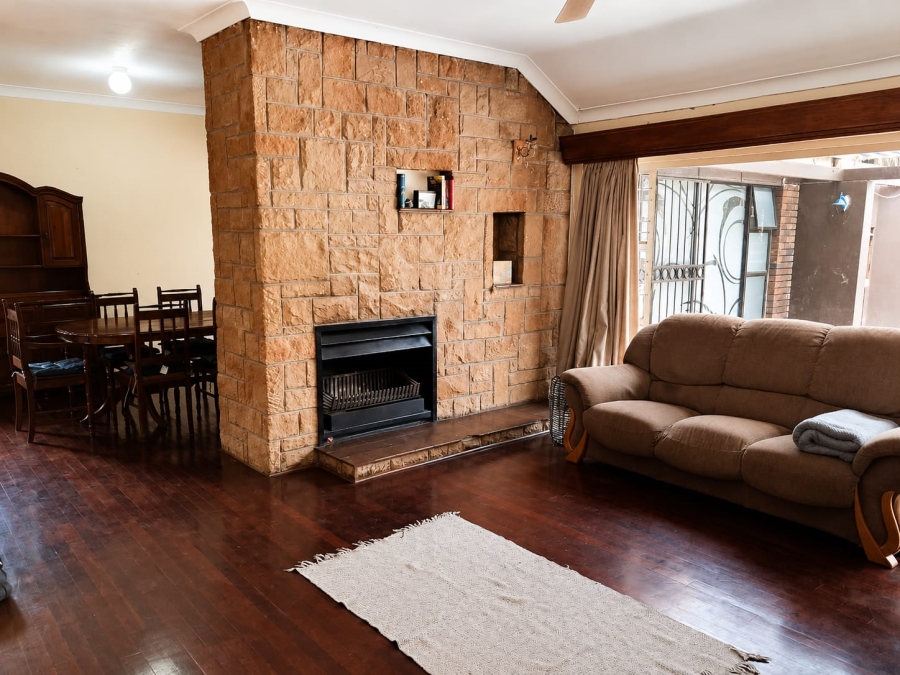 5 Bedroom Property for Sale in St Helena Free State